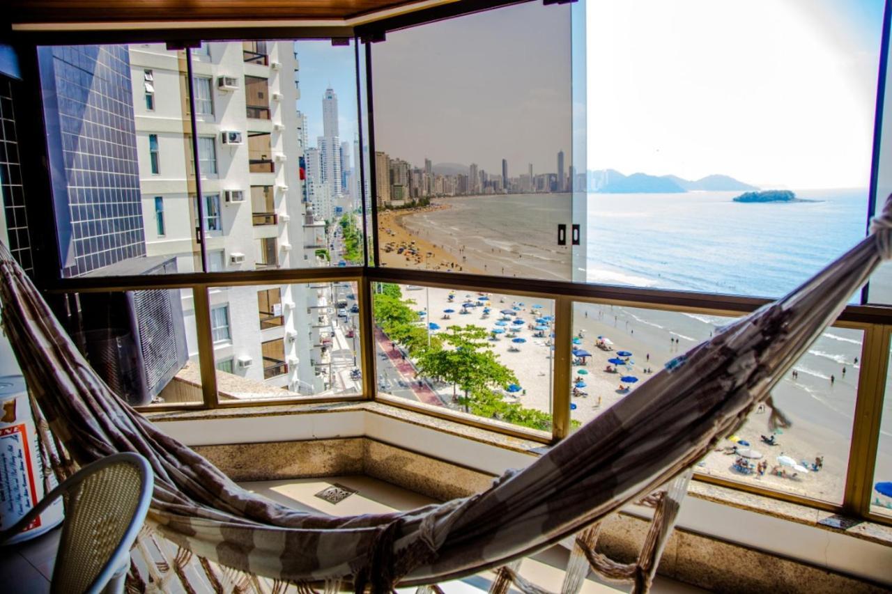 Apto Frente Mar Bal Camboriu Pe Na Areia Fantastica E Encantadora Vista Mar Balneario Camboriu Bagian luar foto
